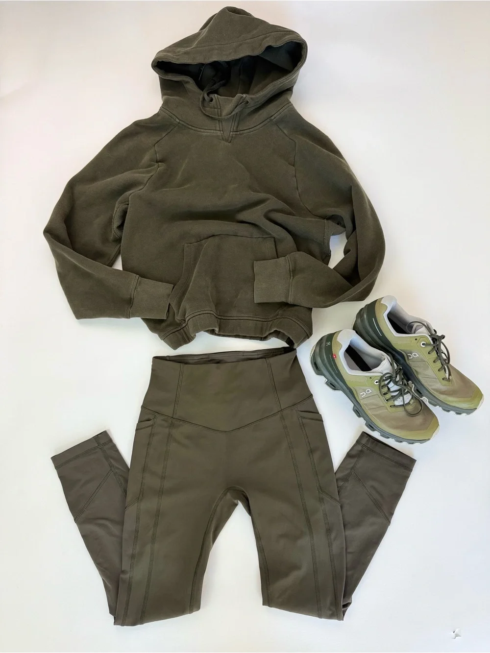 Lululemon Hoodie & All The Right Places Crop II Leggings Set sz 4